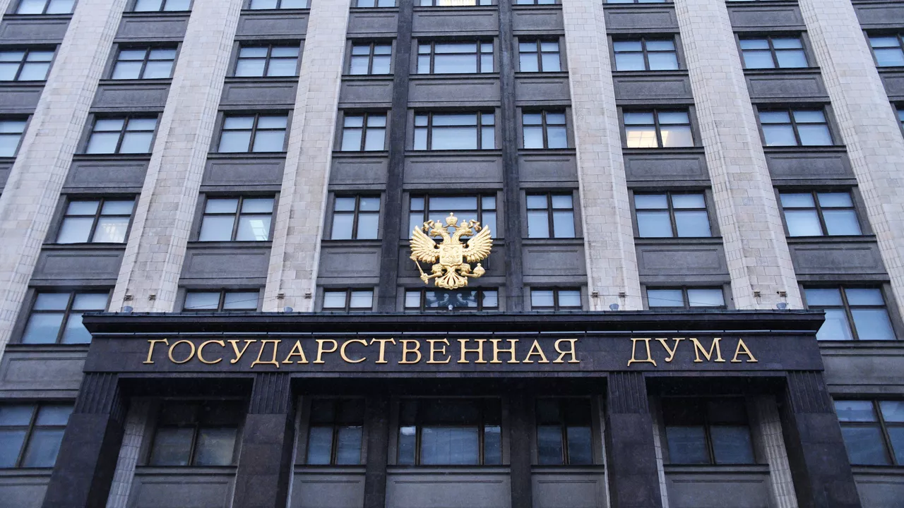 В Госдуме поддержали проект о критериях для компаний, обслуживающих лифты